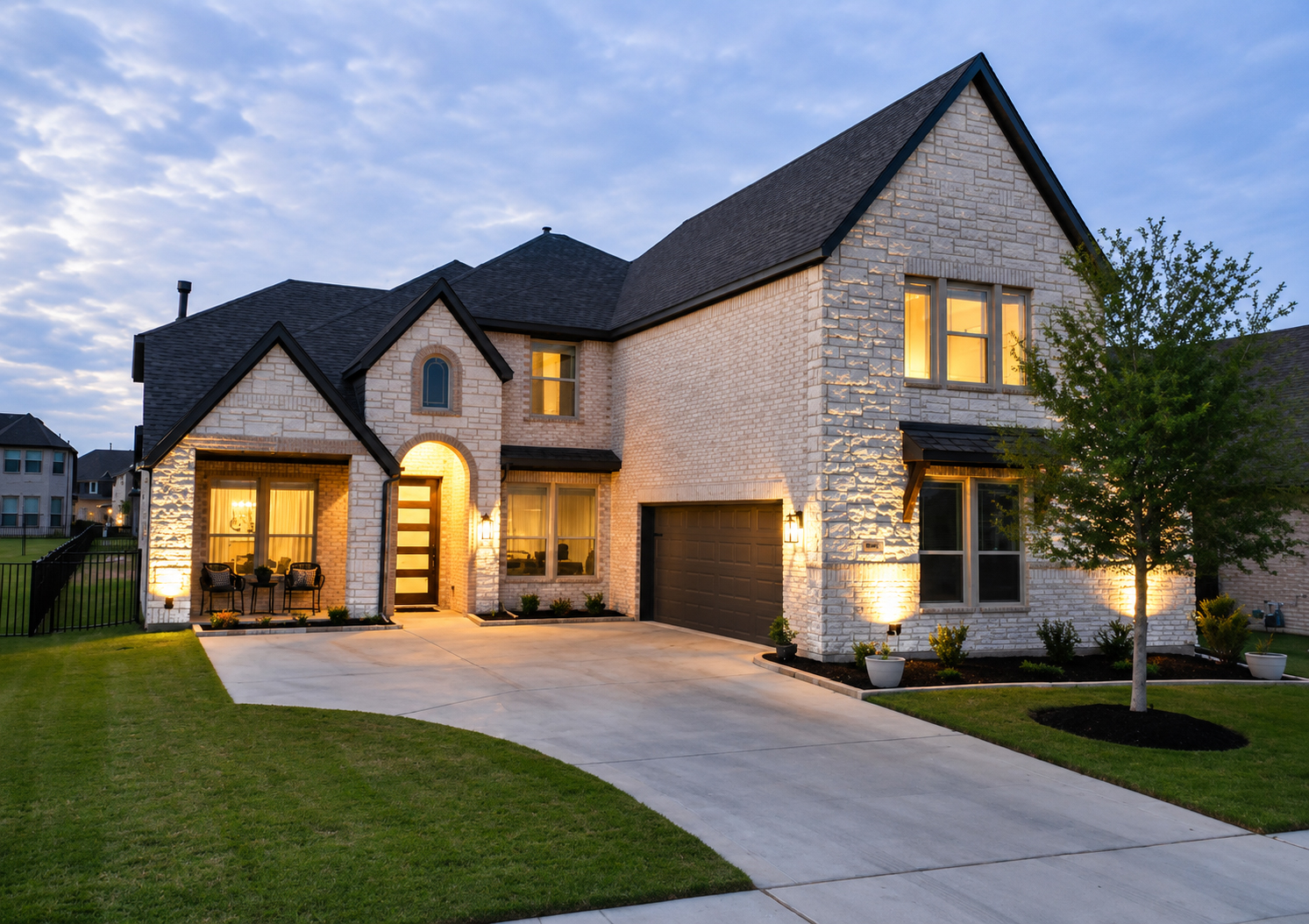 Front exterior of 386 Paddle Boat Drive